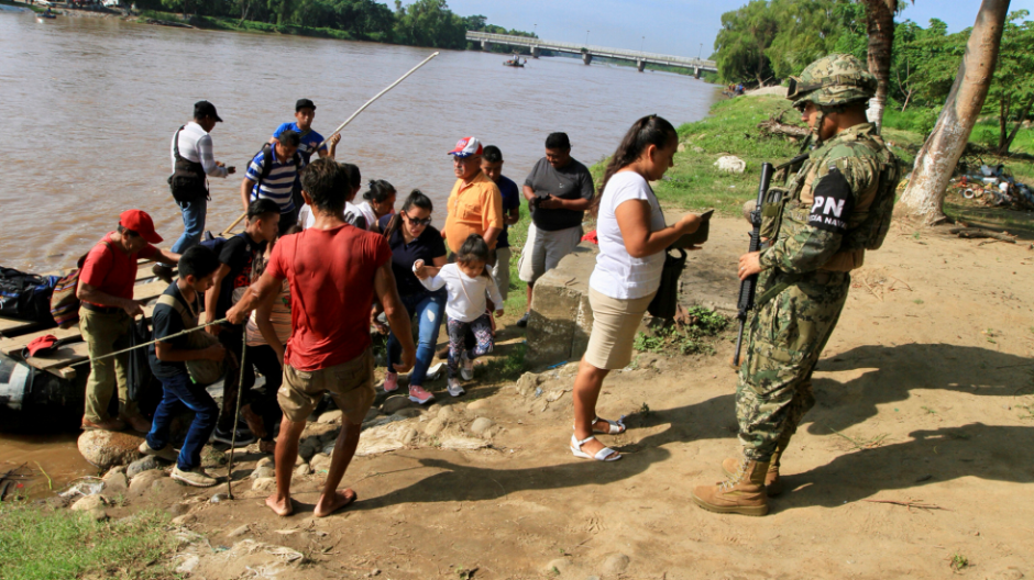 Estrategia de México ha disminuido flujos migratorios: Ebrard