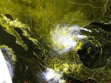 Fernand toca tierra en Boca de Catán, Tamaulipas