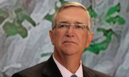 Ricardo Salinas Pliego da positivo a COVID-19 