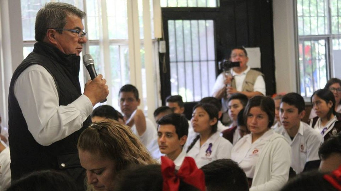 DIF Matamoros lleva programa “#AmorNoDolor a secundarias