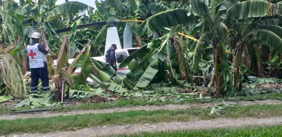 3 heridos tras desplome de helicóptero en Oaxaca