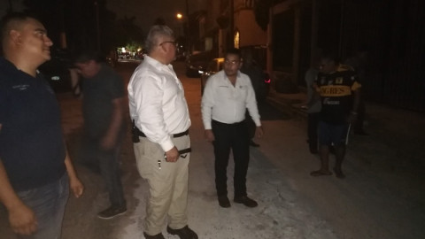 Familias de Matamoros en riesgo luego de formarse socavón en casas de Infonavit