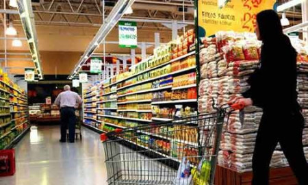 Liquidan alimentos próximos a caducar