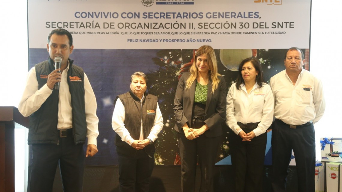 Trabajo de Maki Ortiz es reconocido por Magisterio