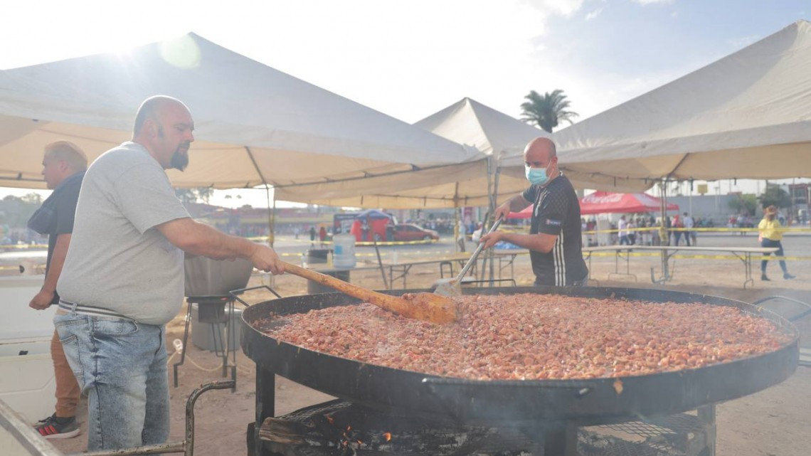 Celebran 174 aniversario de NLD con campechaneada