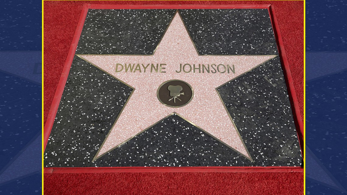 Recibe Dwayne Johnson estrella en Paseo de la Fama