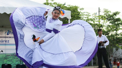 Asiste alcaldesa a evento conmemorativo