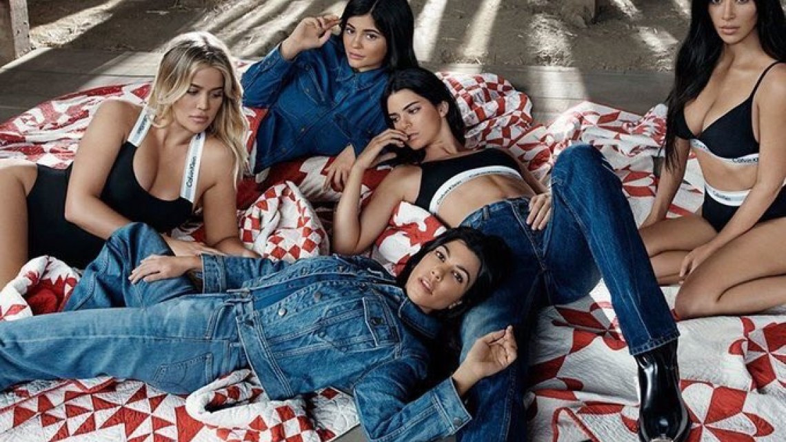 Las Kardashian-Jenner, en ropa interior para Calvin Klein