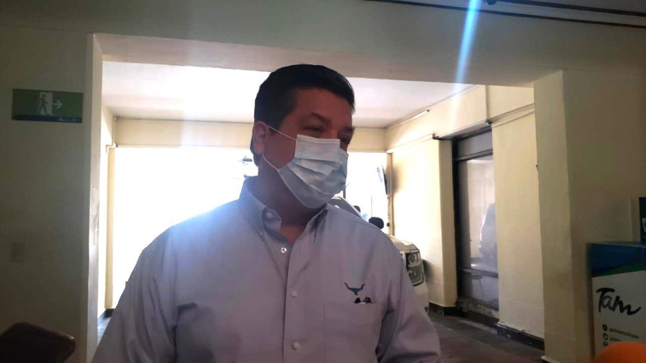 Comité de Salud decidirá fecha para reapertura de negocios