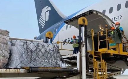 Llegarán a México ventiladores, pruebas PCR y guantes provenientes de China