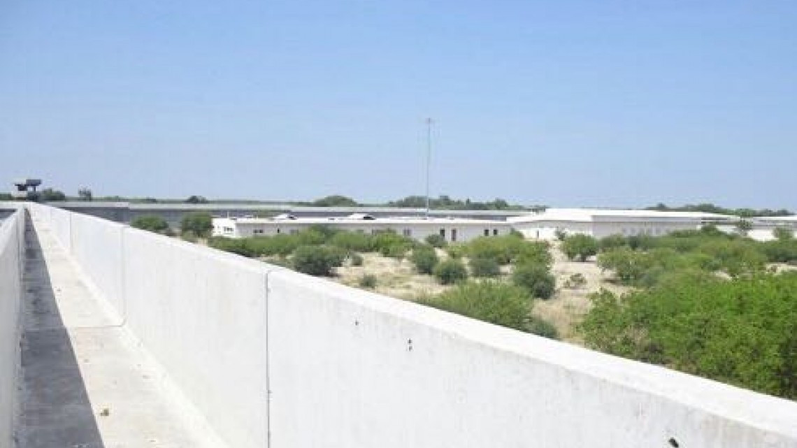 Reactivarán construcción de nuevo Penal en Victoria