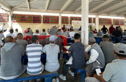 Lleva gobierno municipal servicios médicos gratuitos a personas privadas de libertad