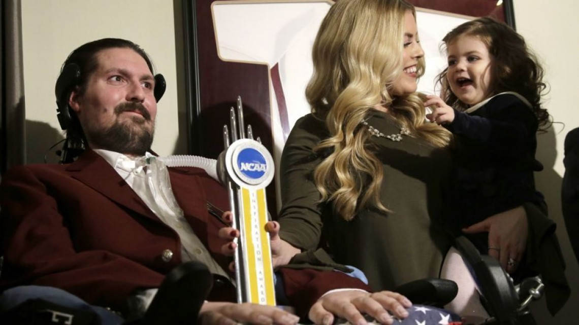 Muere el impulsor del Ice Bucket Challenge