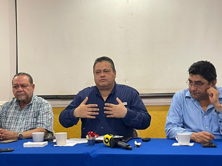 Convocan panistas a ciudadanos a elegir candidatx de Frente Amplio por México