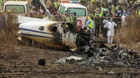 Se estrella avión de rescate en Nigeria y deja siete víctimas