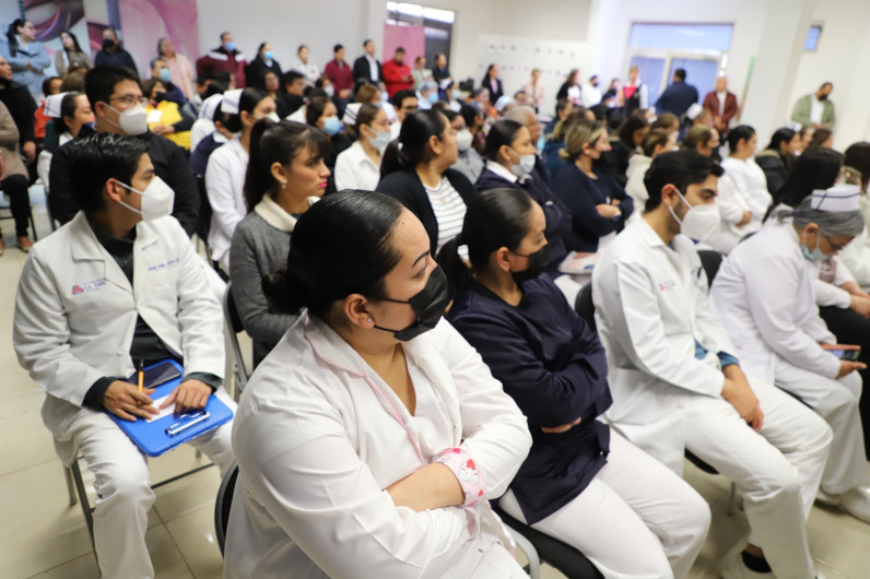 Promueven y capacitan sobre lactancia materna