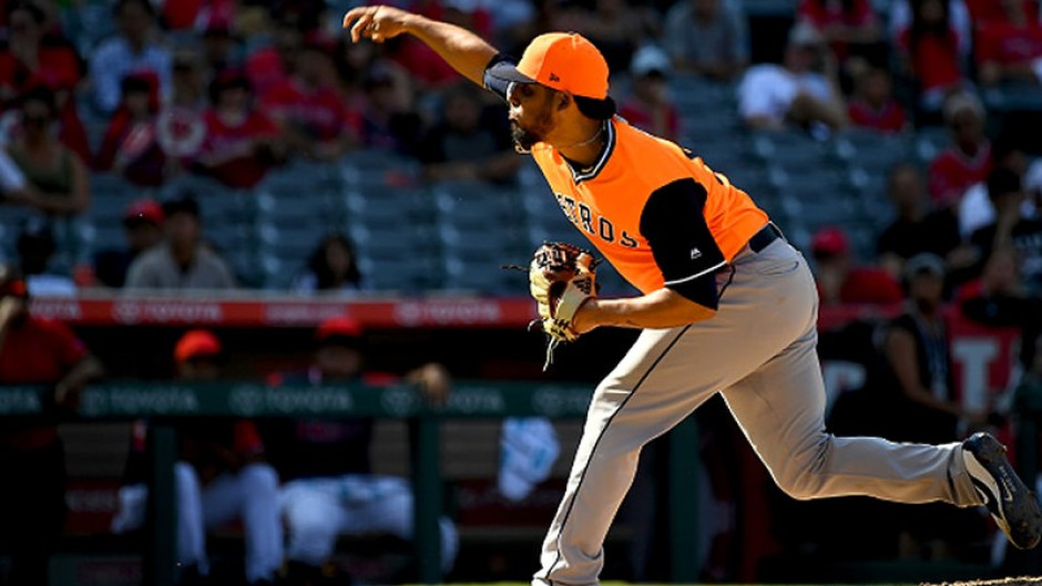 Osuna brilla con los Astros y consigue su salvada #11 de la temporada