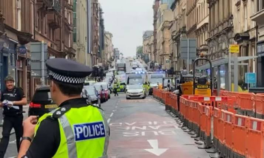 Ataque con cuchillo en hotel de Glasgow deja tres muertos