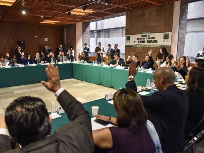 Diputados aprueban en comisión dictamen de Ley Taibo