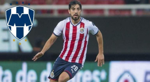 Aficionados amenazan a Chivas por salida de Pizarro