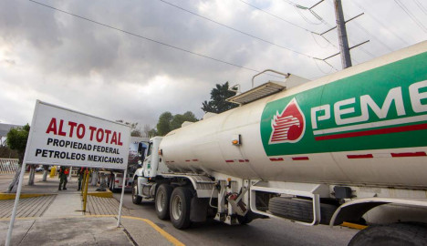 Medidas de apoyo anunciadas para Pemex son insuficientes: Fitch