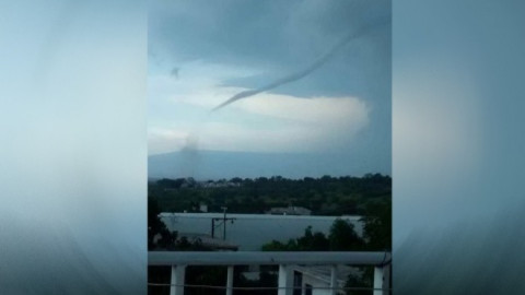 Tornado sorprende a Villa Corona, Jalisco