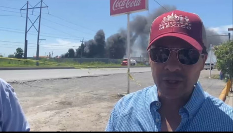 Descartan heridos por incendio de pipas
