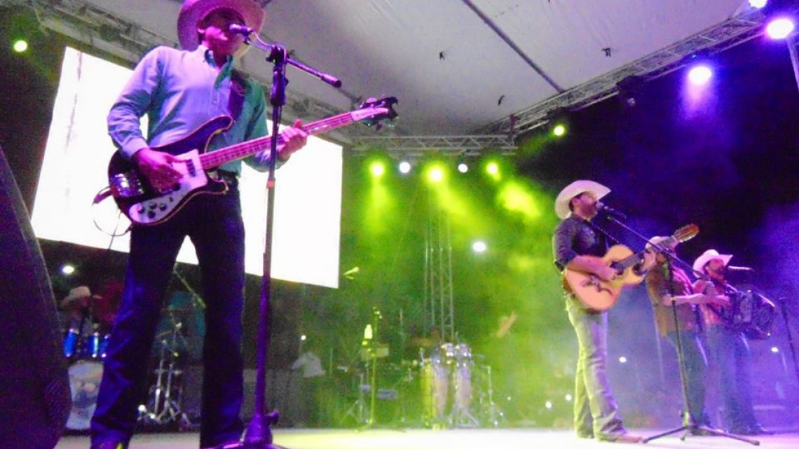 La Leyenda dando el grito en Reynosa