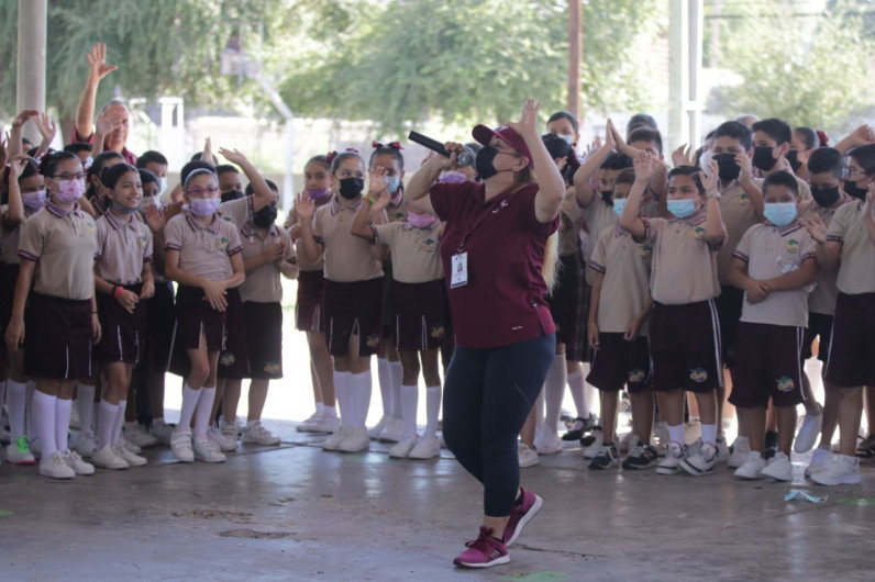 Llevará dirección de educación “Brigadas UNE” a primarias de Nuevo Laredo