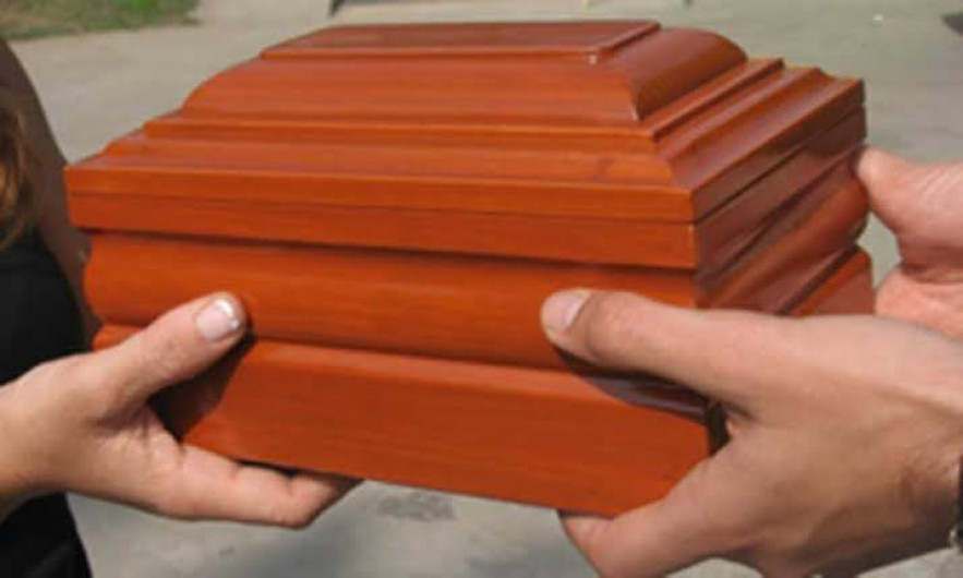 Suspenden cremación de cadáveres en Los Ángeles por acumulación de cuerpos