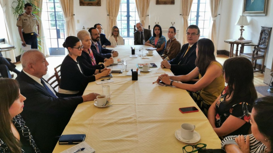 Marcelo Ebrard llega a Washington para su reunión con Mike Pence