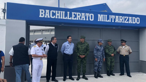 Inauguran Bachillerato Militar