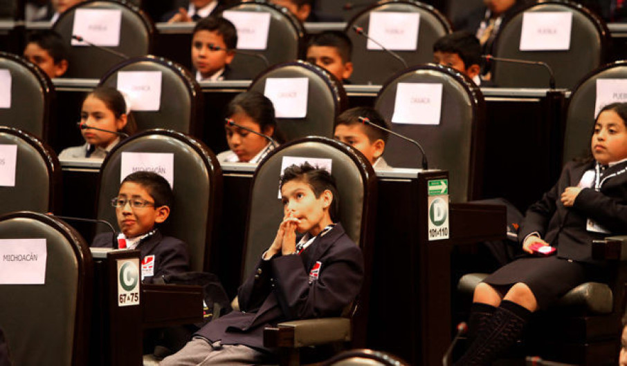 Piden mayor atención para combatir la violencia en Parlamento de las Niñas y los Niños de México