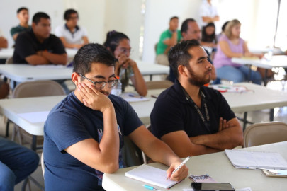 Apoya Gobierno Municipal a jóvenes emprendedores con curso de habilidades gerenciales