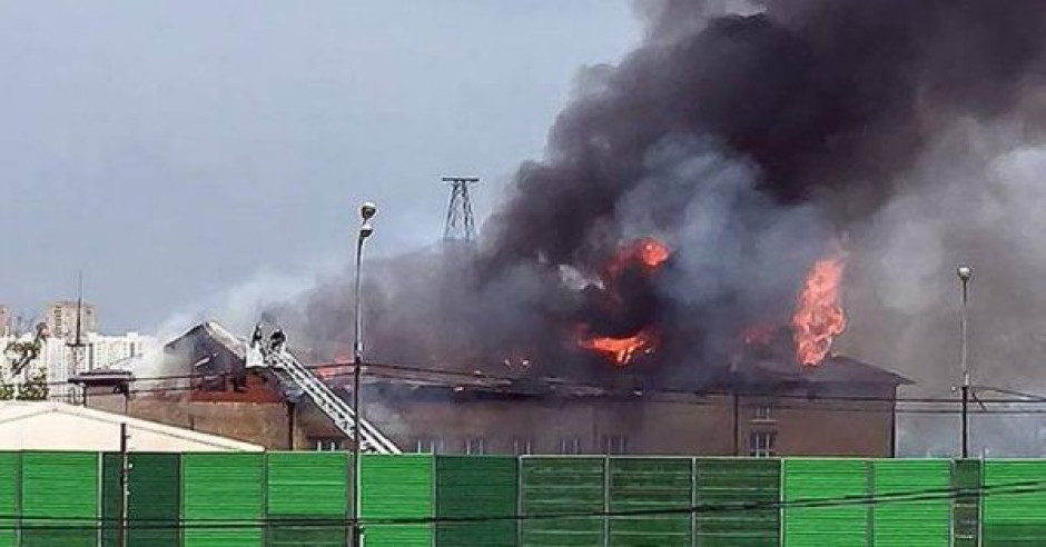 Siete heridos tras incendio en planta termoeléctrica en Moscú