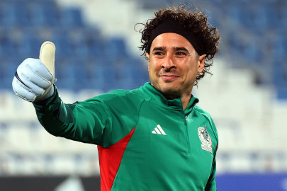 Sale Memo Ochoa del Club América