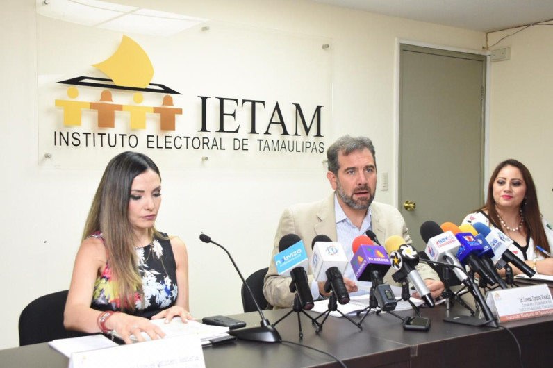 Elección se desarrolla sin focos rojos: Lorenzo Córdova 