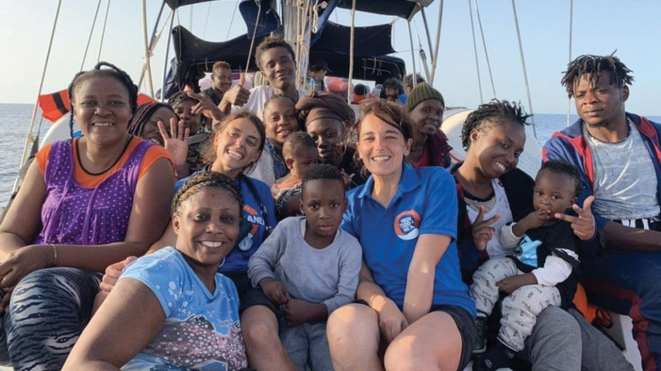 Rescatan a migrantes en el Mediterráneo