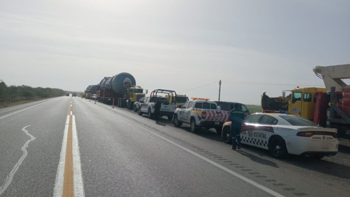 Alerta: circulación cerrada en Carretera Federal 81 por traslado de calderas
