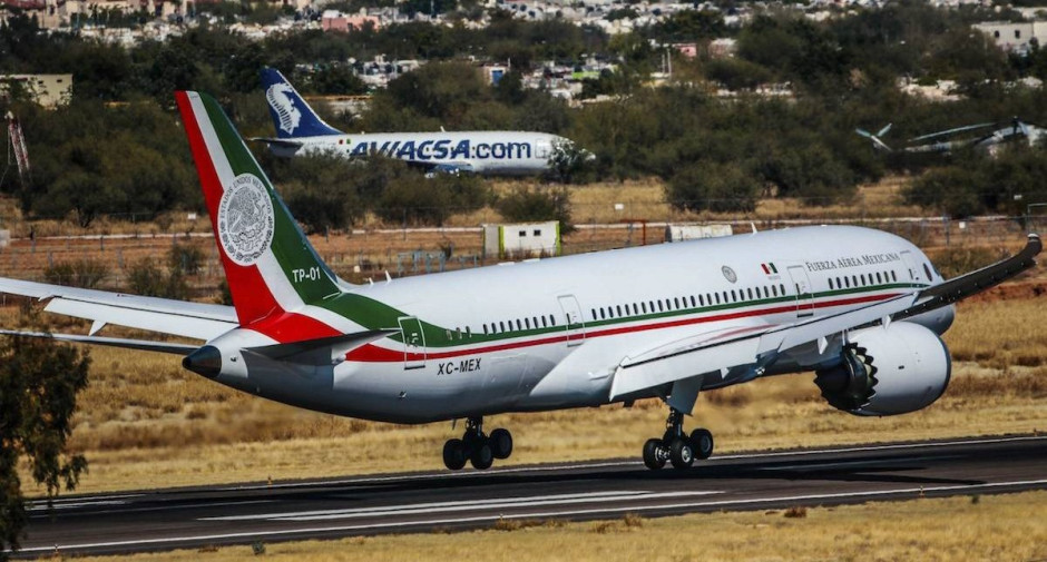 Avión presidencial tiembla previo a Cumbre en Vallarta 