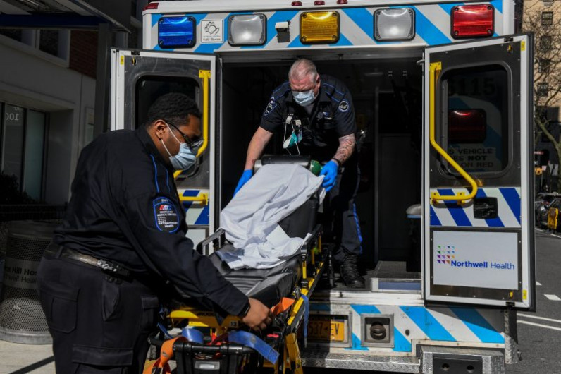 Estados Unidos registra mayor número de muertes desde mayo, más de 1,500 