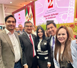 Acompañó Alcalde de Reynosa Carlos Peña Ortiz al Gobernador Américo Villarreal Anaya en su Segundo Informe de Gobierno