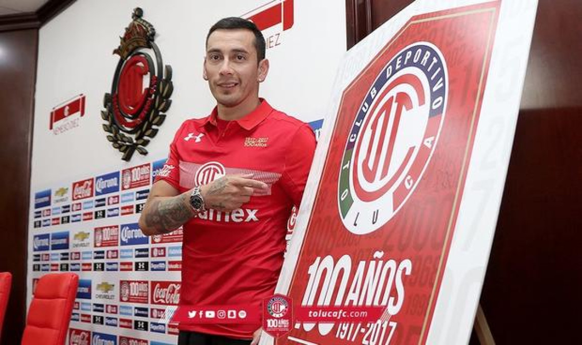 Toluca presenta a Rubens Sambueza 