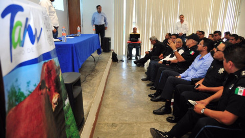 Reciben curso de "Identificación y Detención de Ganado Robado"