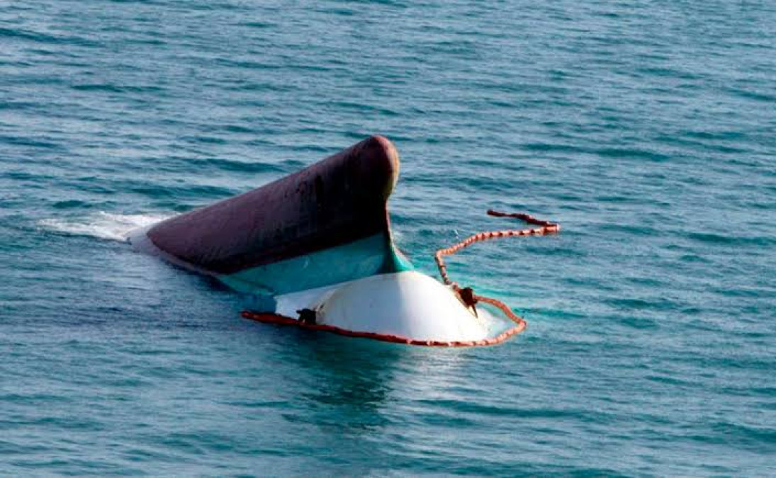 Desaparecen 156 personas de naufragio de barco en Nigeria