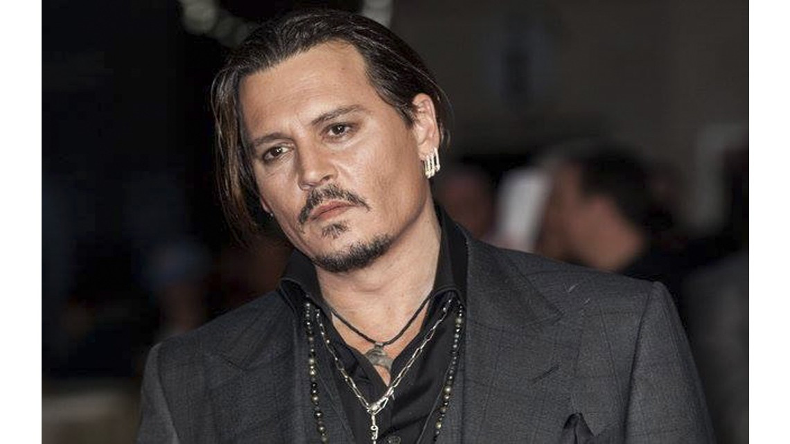 Johnny Depp gasta al punto de la ruina