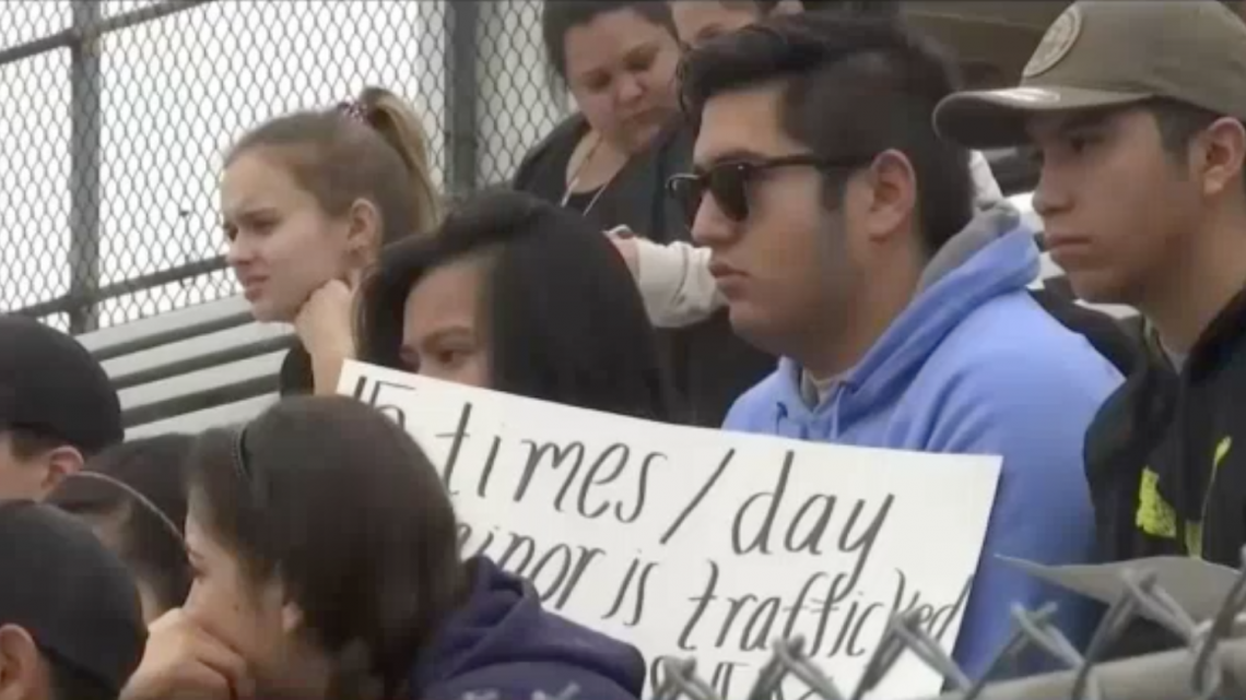Realizan marcha para concientizar el tráfico humano