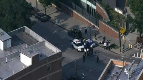 Padre olvidó a sus hijos en el auto y horas después los encontró muertos