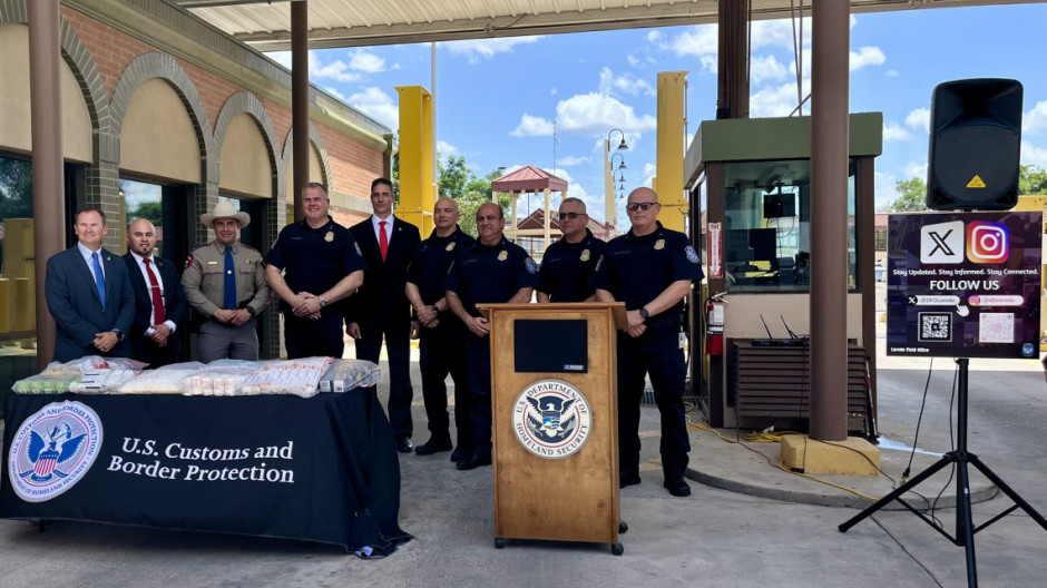 Autoridades alertan por aumento en decomisos de medicinas en puentes fronterizos