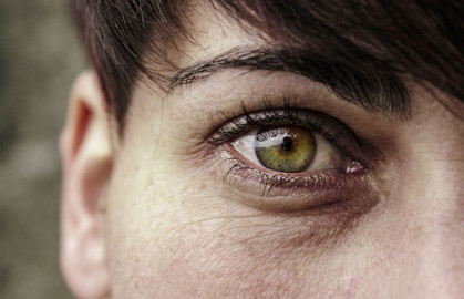 Gracias a células madre, dos personas recuperan la visión